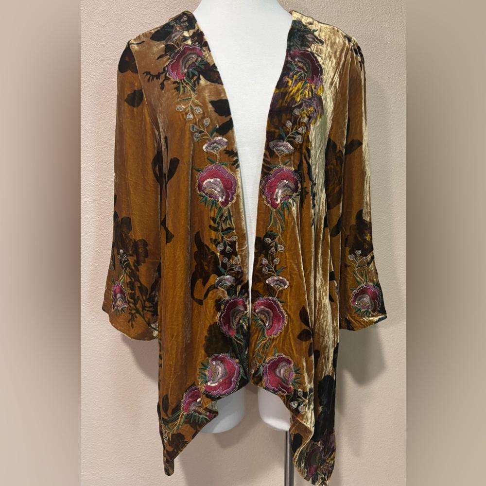 Sundance Velvet Floral Open Kimono in Mustard and Pink - Picture 3 of 9